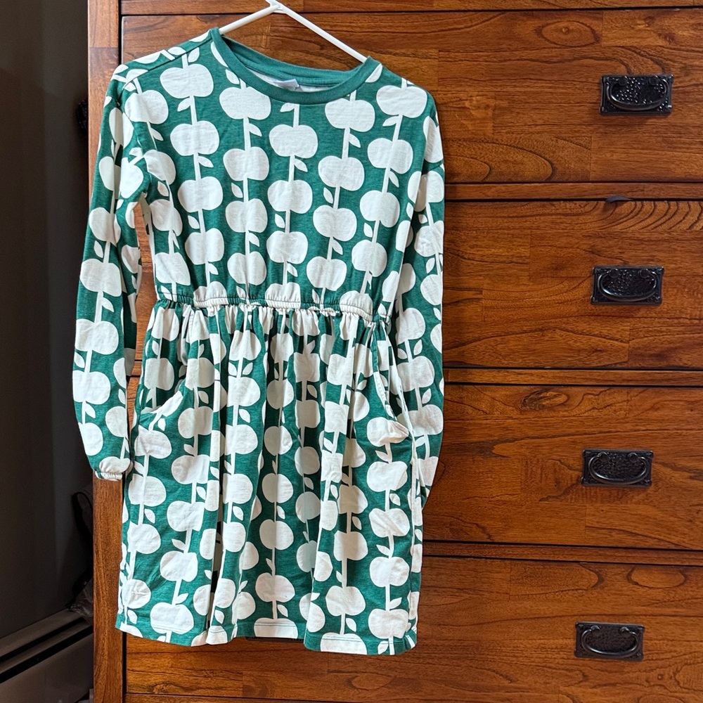 Hanna Andersson Green and Cream Apple Dress 150cm US 12